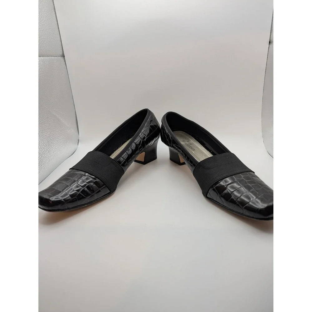 Ros Hommerson Black Croc Embossed Stretch Band Low Heel Pumps Womens 7N Narrow